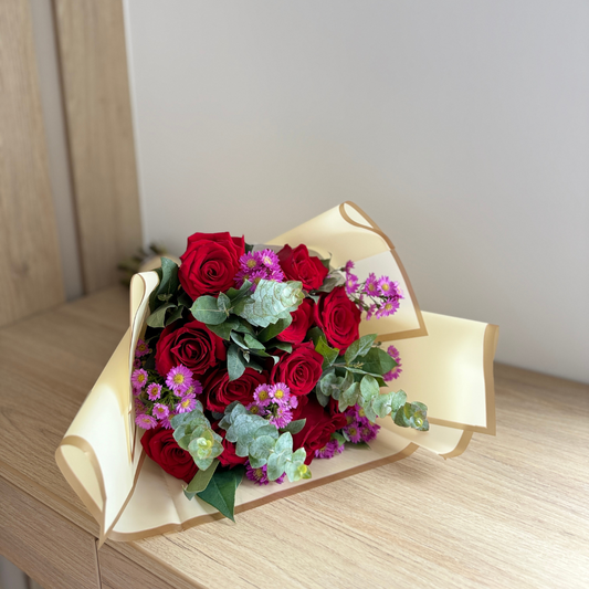 Ramo especial 12 rosas - Rojas