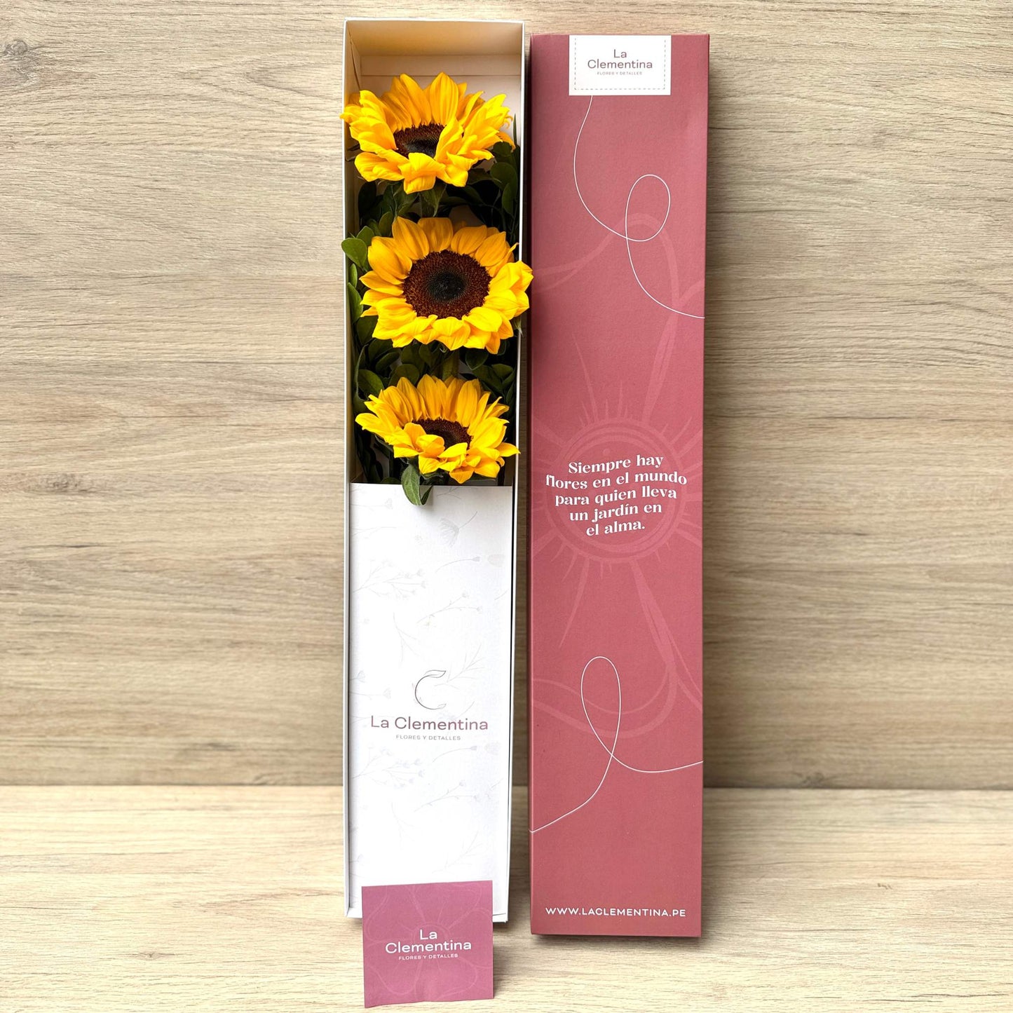 Caja Classic de 3 Girasoles