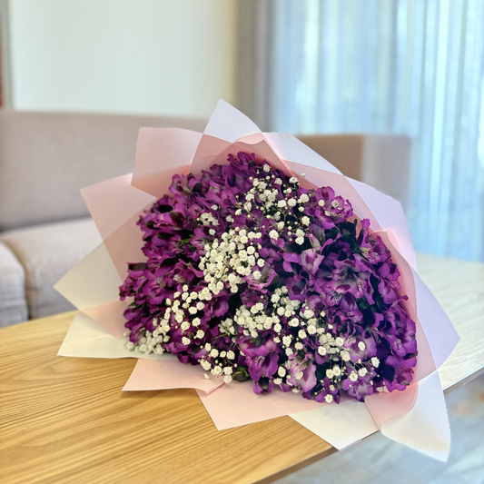 Buchón Astromelias Moradas